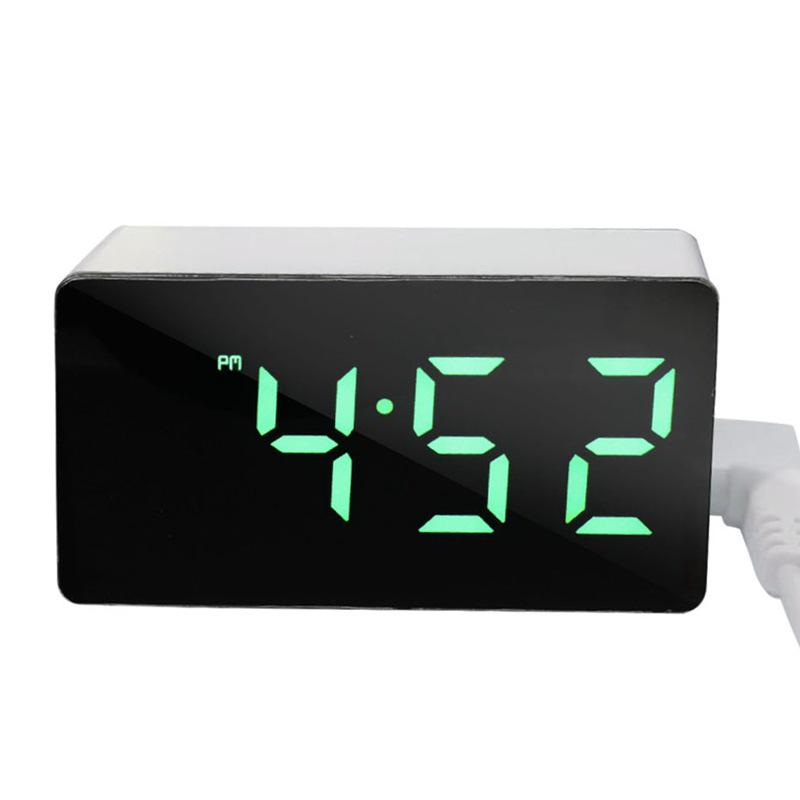 

Portable Mini LED Car Clock: Silent Digital Alarm with Mirror Surface & Temperature Display зелений