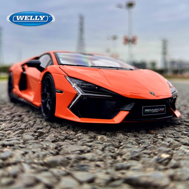 Welly 1/24 Lamborghini Revuelto Alloy Sports Car Model Diecasts Metal Racing Vehicles Car Model Simulation Collection Kids Gifts