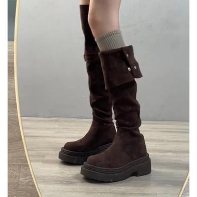 Maillard Style! Over-knee Boots Are Popular This Year, Thick Legs and Suede Are Folded, and Two Wear Tall Knight Boots.