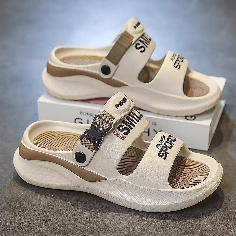 Sandals men's summer new trend outdoor deodorant beach shoes men's casual driving soft-soled non-slip sandals