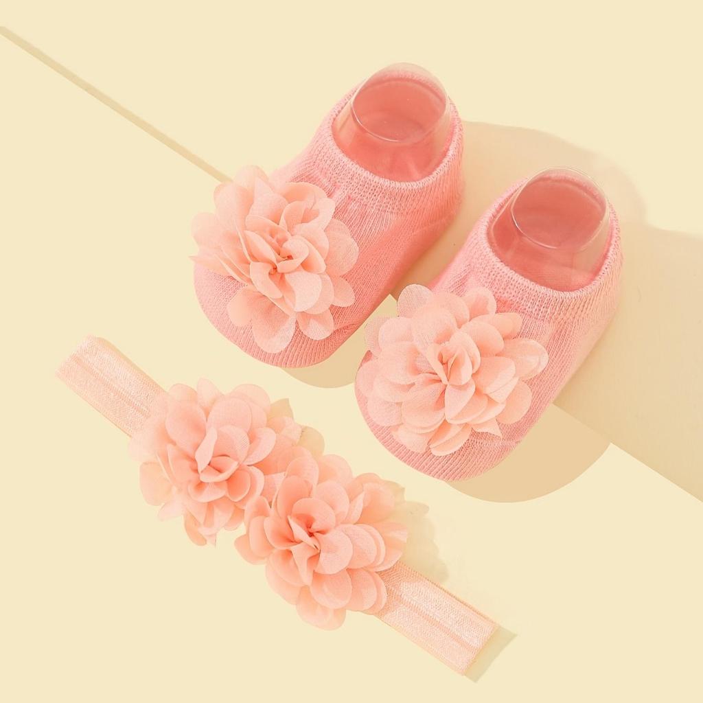 Adorable Flower Socks and Headband Set - Perfect for Baby Girls This Fall and Spring!