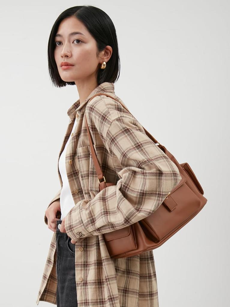 Mira Owen Pocket Shoulder Bag 09WGB254508 CML F