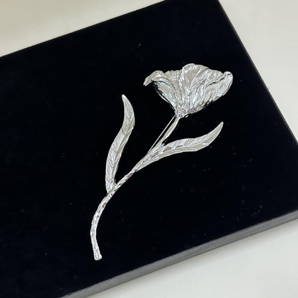 Vintage Large Vintage Brooch Leaf Shape Metal Flower Brooch Flower Pattern Show Jewelry Women Girls Jewelry