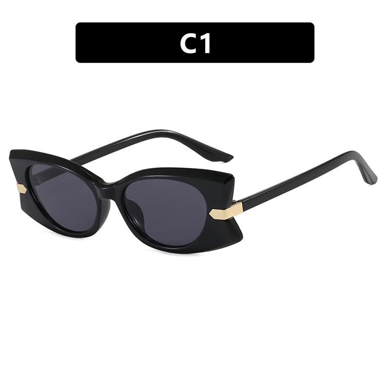 

Elegant Butterfly Sunglasses Women For Men Vintage Luxury Brand Designer Sun Glasses Punk Popular Outdoor Sexy Ladies Eye Glass