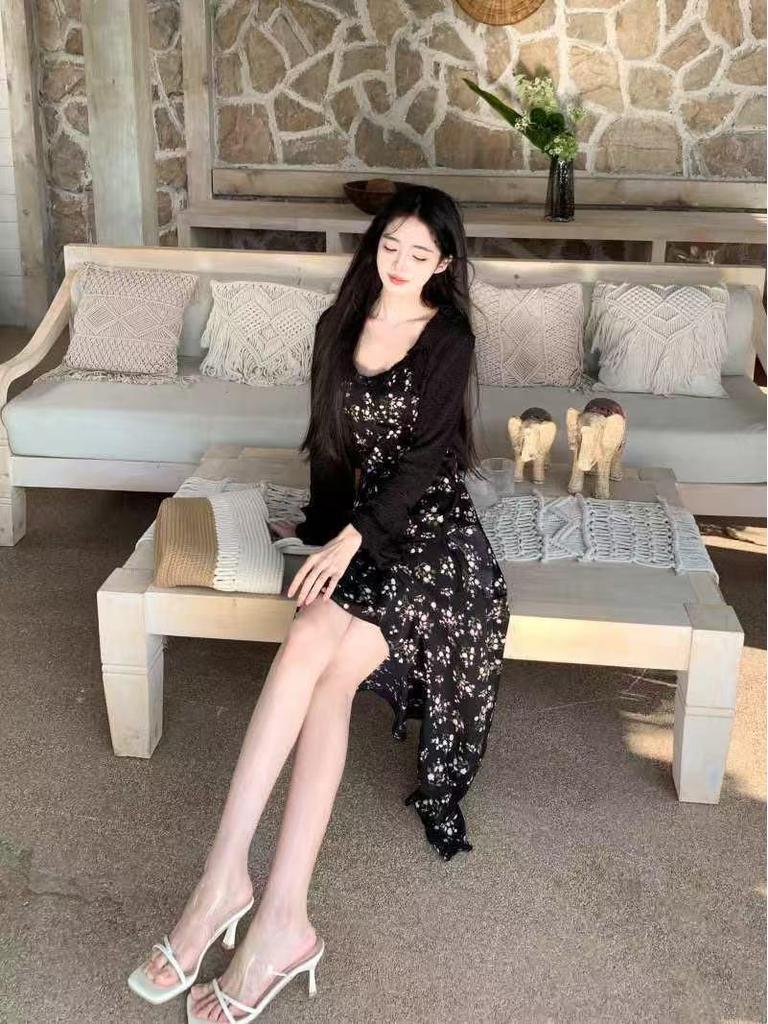 Black Floral Camisole Dress for Women - 2025 Summer Retro Mid-Length with Waist Slimming Design