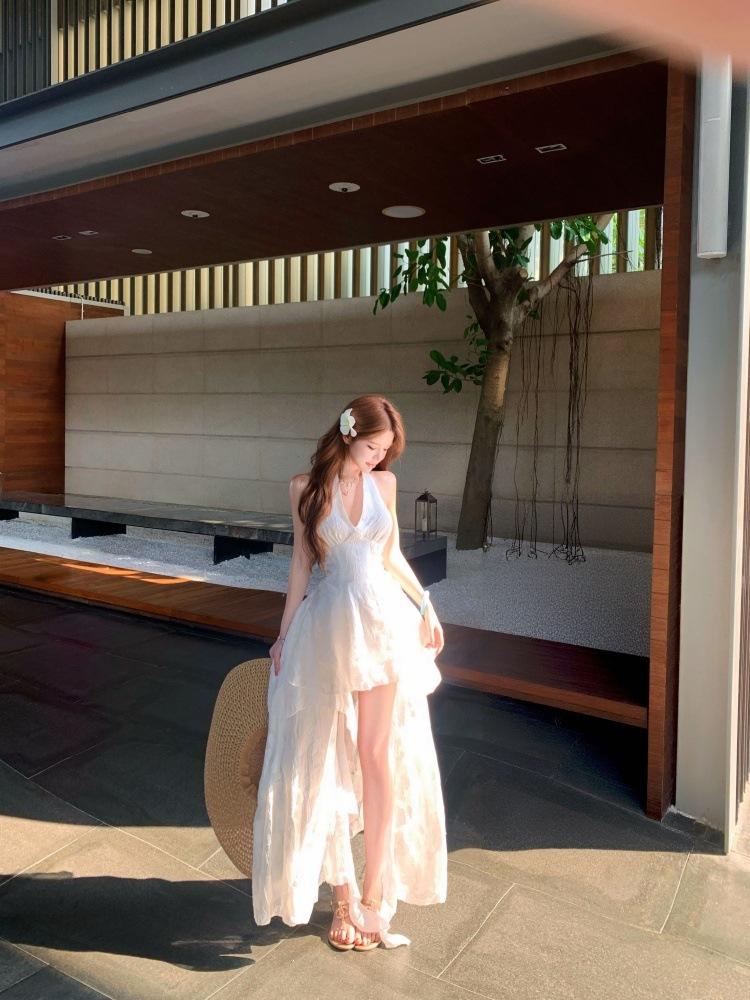 Bali vacation photo shoot French elegant waist-cinching dress, travel fairy halter-neck jacquard elegant halter long dress