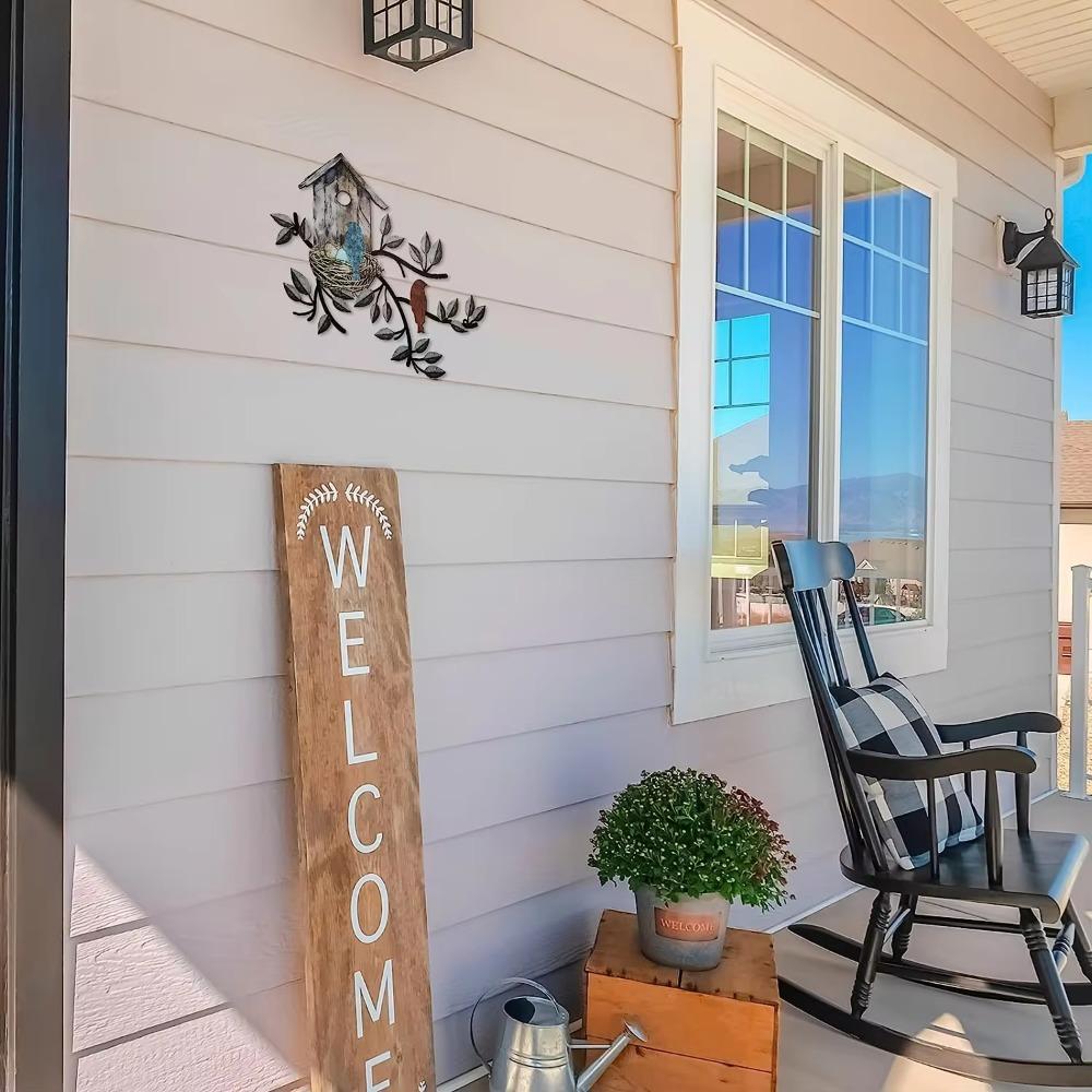 Copac de artă din metal de grădină cu casă pentru păsări - decorare perete. Meșteșuguri din fier de ramuri de copaci și păsări, sculptură de perete metalică montată pe perete