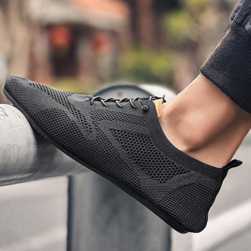 Fashion Sneakers Men Breathable Lightweight Casual Walking Man Tennis Shoes Slip-On Driving Men Lazy Shoes Footwear