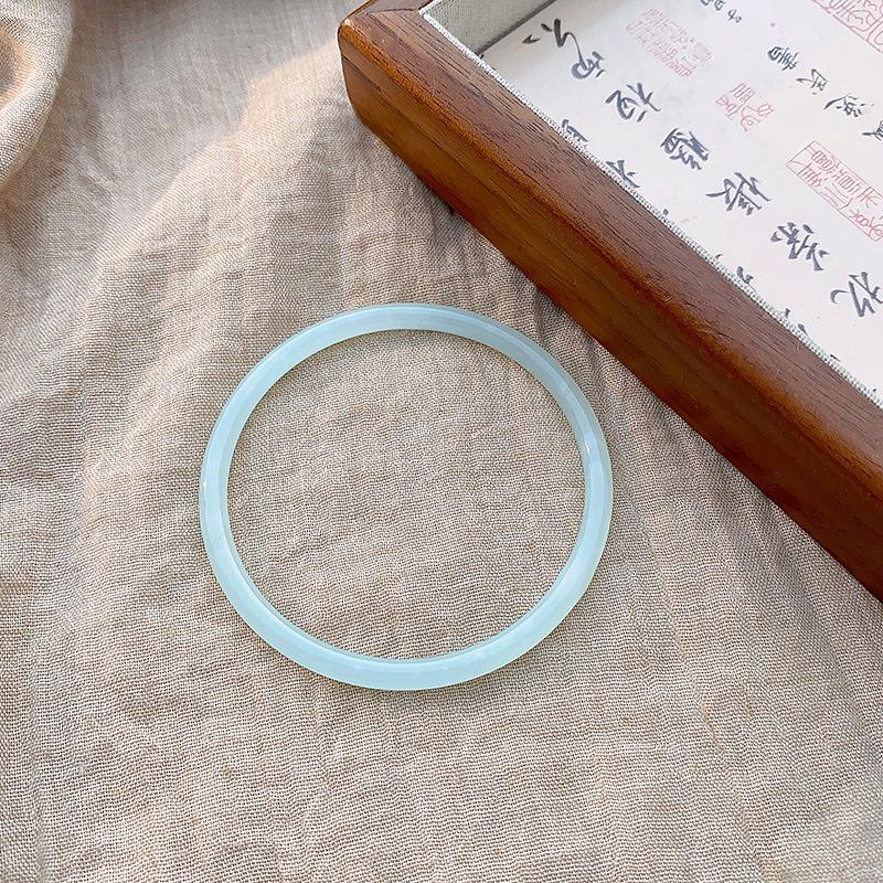 Korean Retro Pearl Titanium Steel Women's Bracelet - High-End Ins Style Beaded Bangle for Couples