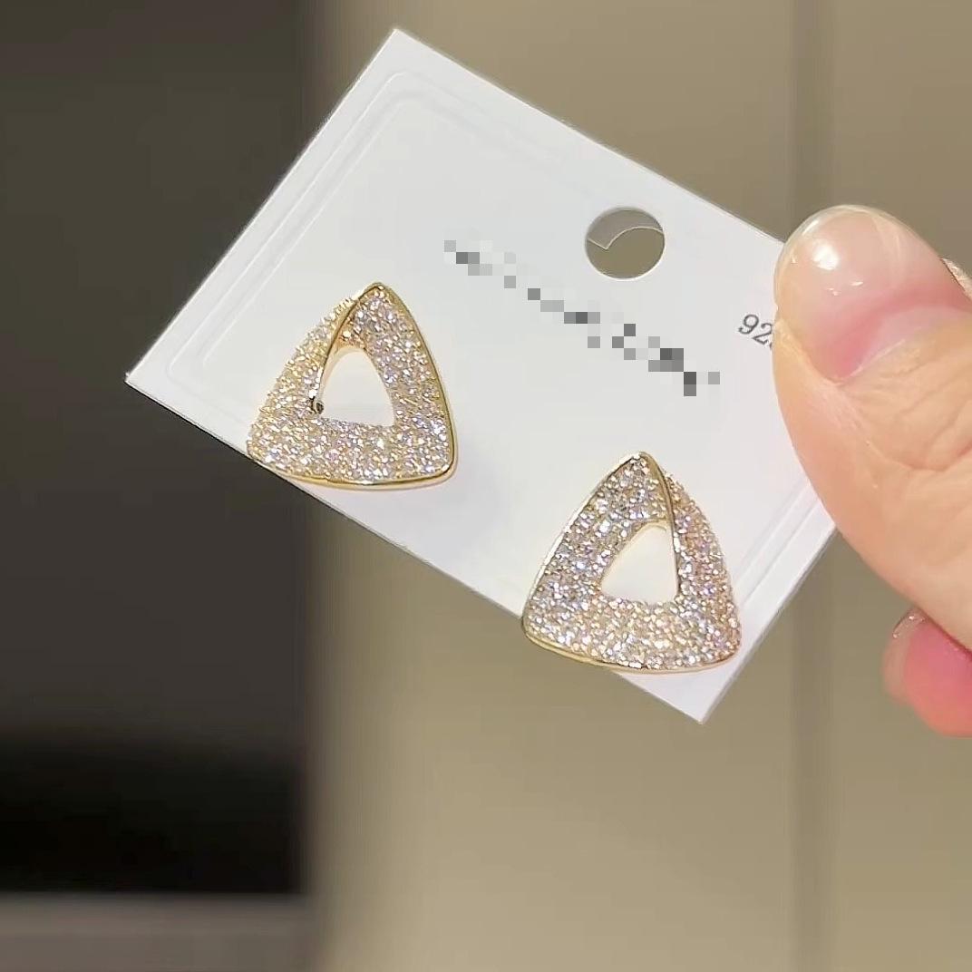 Exquisite Copper Zirconia Triangle Stud Earrings - Sparkling Geometric Design for Women
