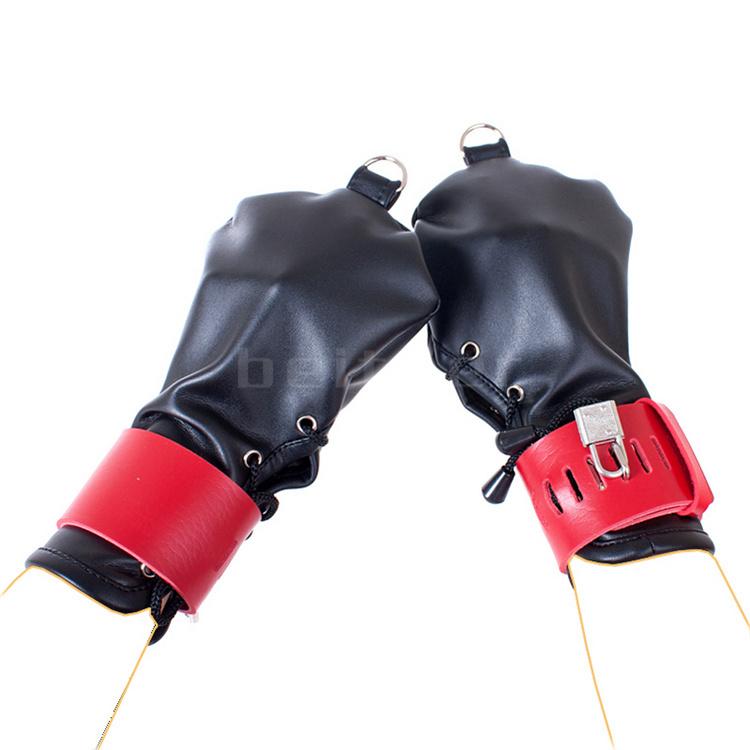 Faux Leather Soft 1 Pair Dog Gloves Padded Lined Fist Mitts Puppy Dog Paws Restraint Lockable Mittens Hand Cuffs Slave Sex Toys