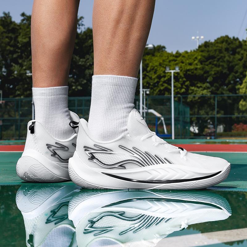 Basketball Shoes Middle School Students Sneakers Shock Absorption Wear Resistance Friction Sound New Summer Running and Jumping Sports Shoes Prof