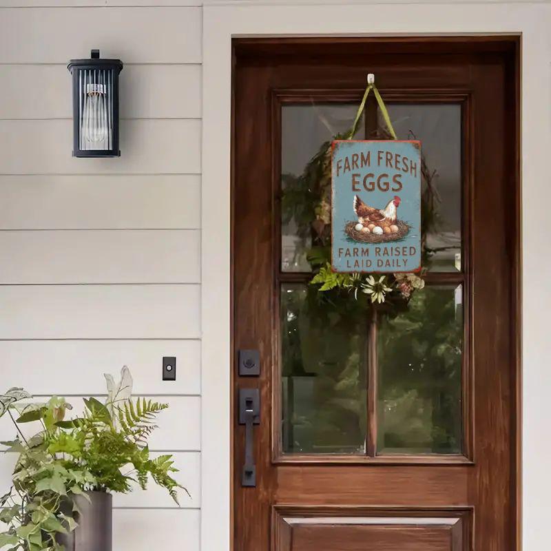 [Wystrój wiejskiego domu w stylu vintage] Rustykalny metalowy znak vintage „Jajka z wiejskiego gospodarstwa” - Wystrój wiejskiego domu z ilustracją kurczaka i gniazda