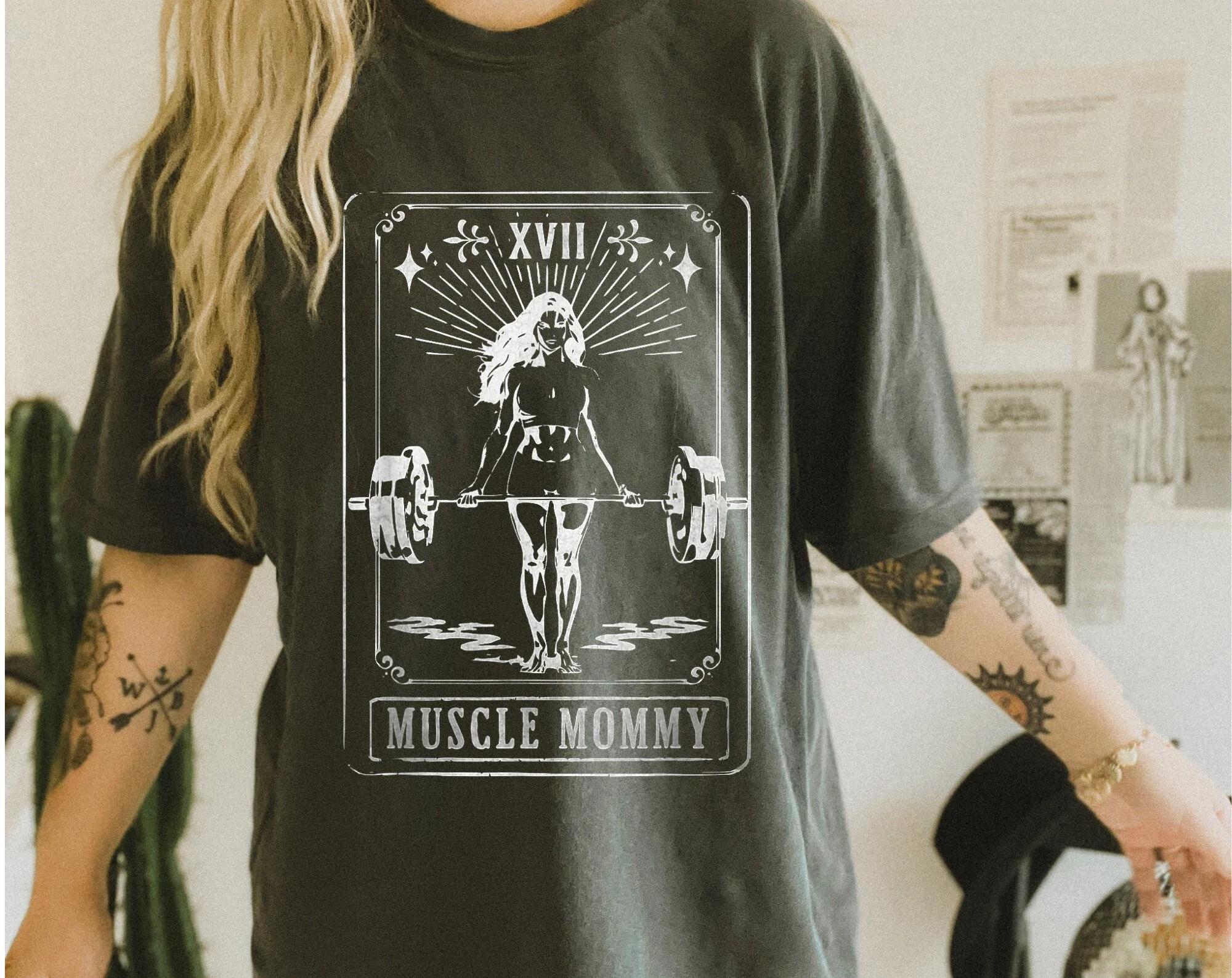

Vintage Muscle Mommy Women Streetwear T Shirt Funny Meme Casual Tee Unisex Cotton Oversized Harajuku Summer Top Loose Short Sleeve S