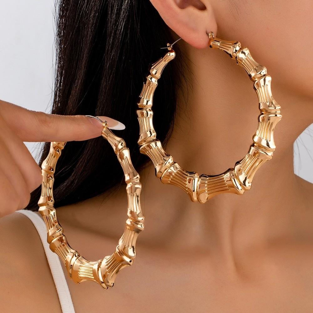 

European-American Large Round Hoops Retro Design Statement Circle Earrings Daily Wear золотой