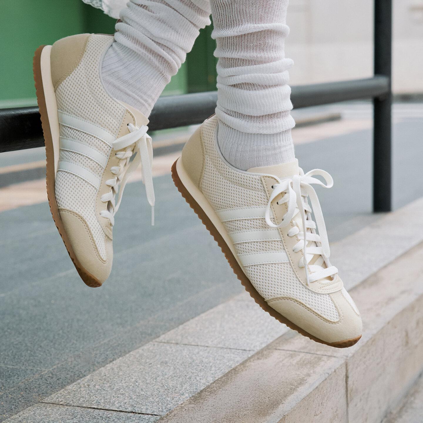 Adidas VS JOG 2.0 Casual Shoes Unisex White Brown 36.5