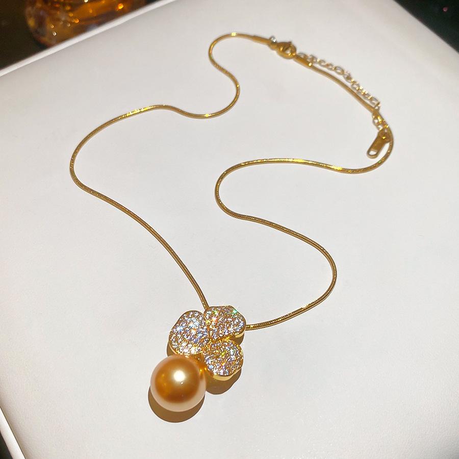 Zircon Flower Pearl Necklace French Vintage Delicate Elegant Clavicle Chain Necklace
