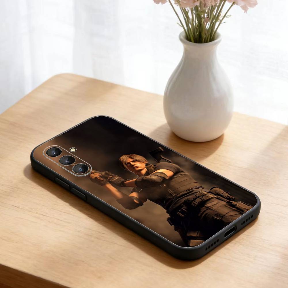 Leon Resident Evil 4 Remake Phone Case For Samsung Galaxy A73,A72,A71,A70,A52,A51 Others Soft Black Cover