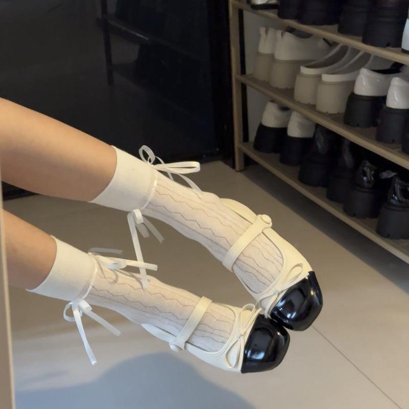 Retro Color Matching Small Fragrant Wind Inner Height Increase Women's 2026 Summer New Round Head with Skirt Light Mouth Single Shoes