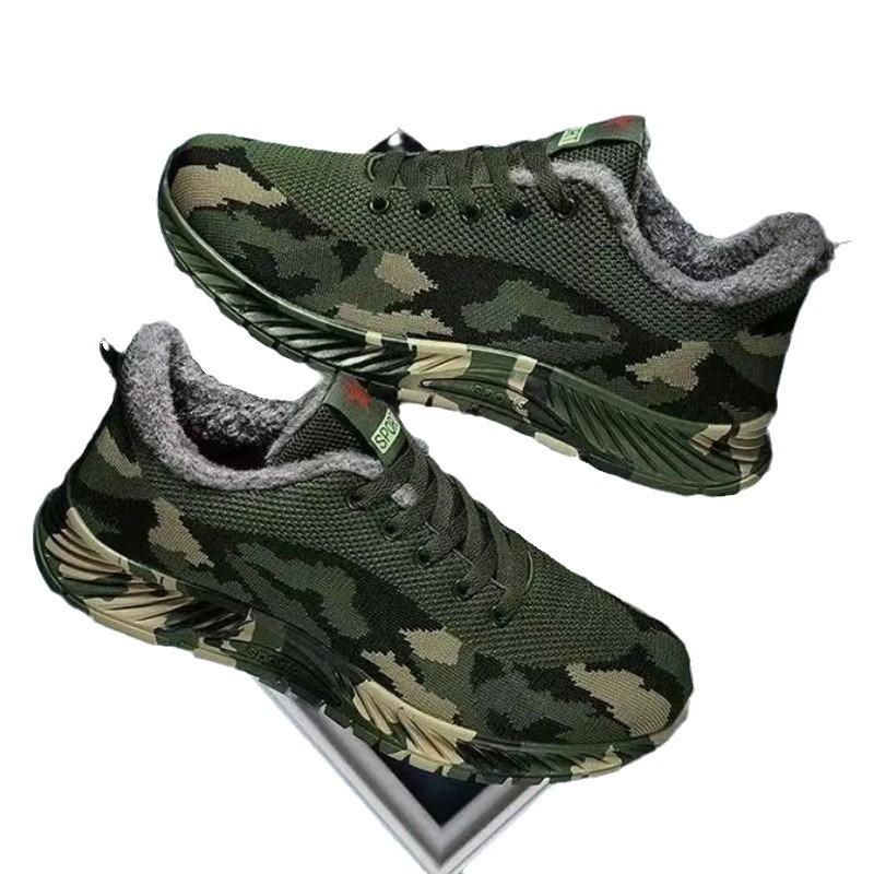 Camouflage Spring, Summer and Winter Outdoor Mountaineering Training Shoes Student Military Training Summer Liberation Shoes Labor Protection Shoes