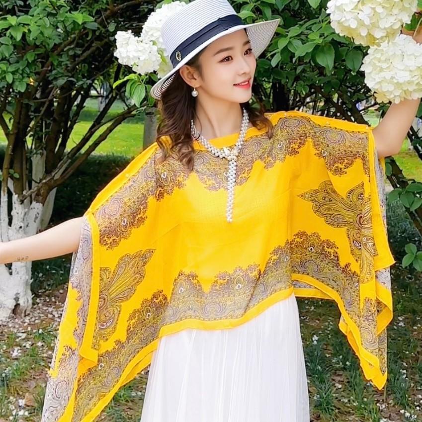 Summer 2026 Fashionable Women's Sun Protection Scarf: Versatile Printed Shawl for Travel, Beach, and Photos.