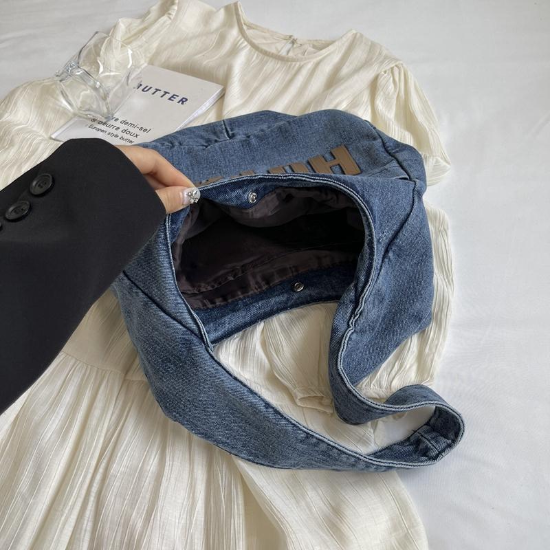 Student Shoulder Bag Letter Print Denim Bag Women's Large Capacity Commuter Tote Bag