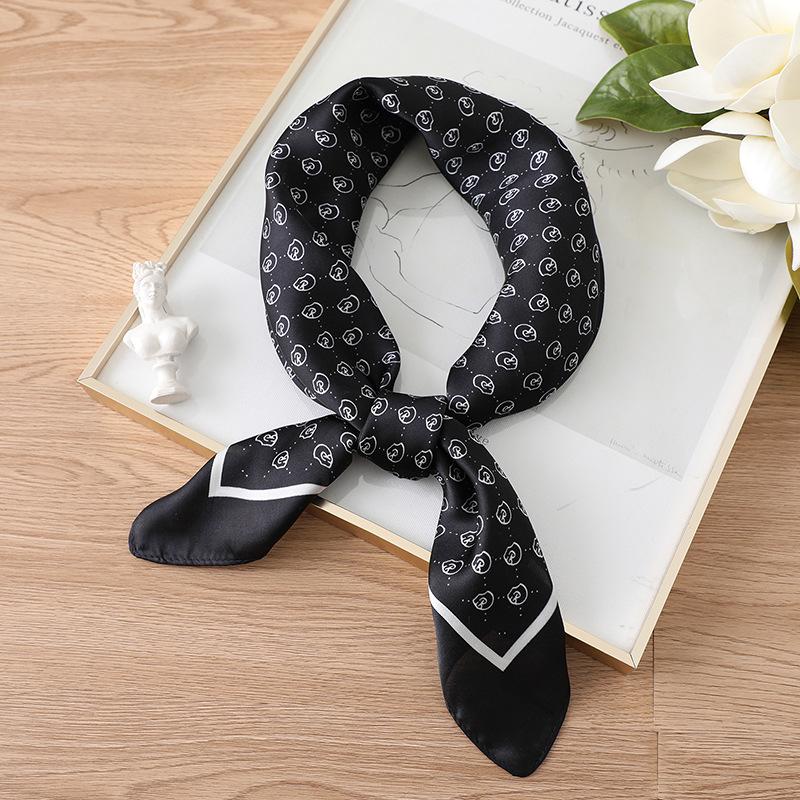New plaid scarf simulation silk small square scarf 71cm fashion letter double G small silk scarf professional scarf women's scarf