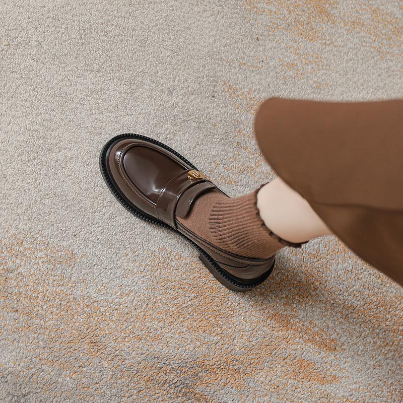 New round head gold buckle one pedal inner height increase 6.5CM small leather shoes women's velvet