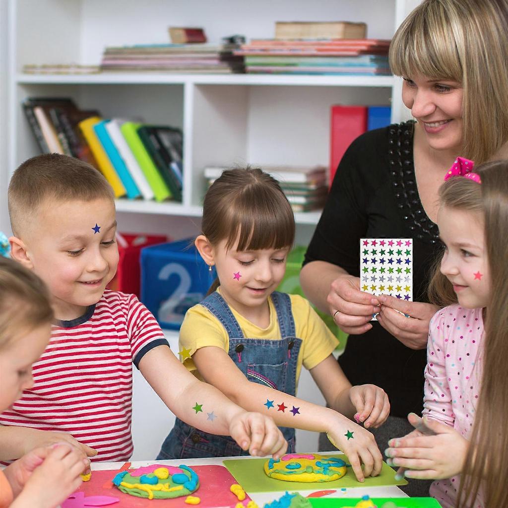 Multifunktionale Cartoon-Sternaufkleber zur Dekoration für Kinderpartys und Büros, 15 x 12 x 0,1 cm, 30 Blatt