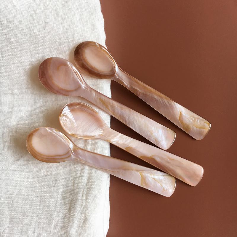 11CM Natural Shell Ice Spoon Cream Coffee Caviar Spoon Mother of Pearl Seashells Stirring Spoons Teaspoon Crafts Kitchen Tool