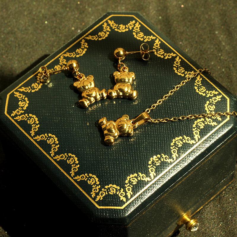 Luxury 14k Gold Jewelry Set: Necklace, Earrings, Non-Fading Clavicle Chain