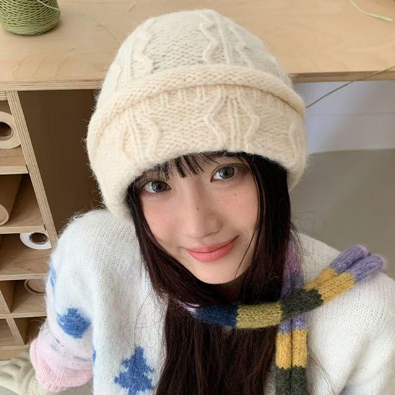 

New Korean version twisted knitted wool stacking hat children s fashionable warm cold hat versatile face small baotou hat tide One size fits all
