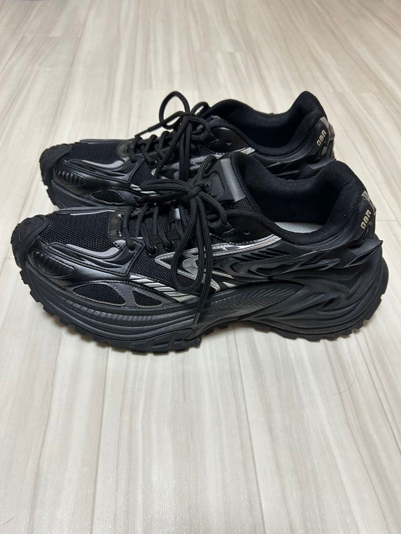 

[Б/У] Кроссовки OGR, Размер 27 см, Отличное состояние, Черные, SKZ, NCT и другие, Фотографии доступны