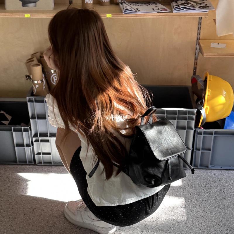 

Xiaohongshu same small retro American brown backpack 2023 new ins simple versatile shoulder bag Bag strap