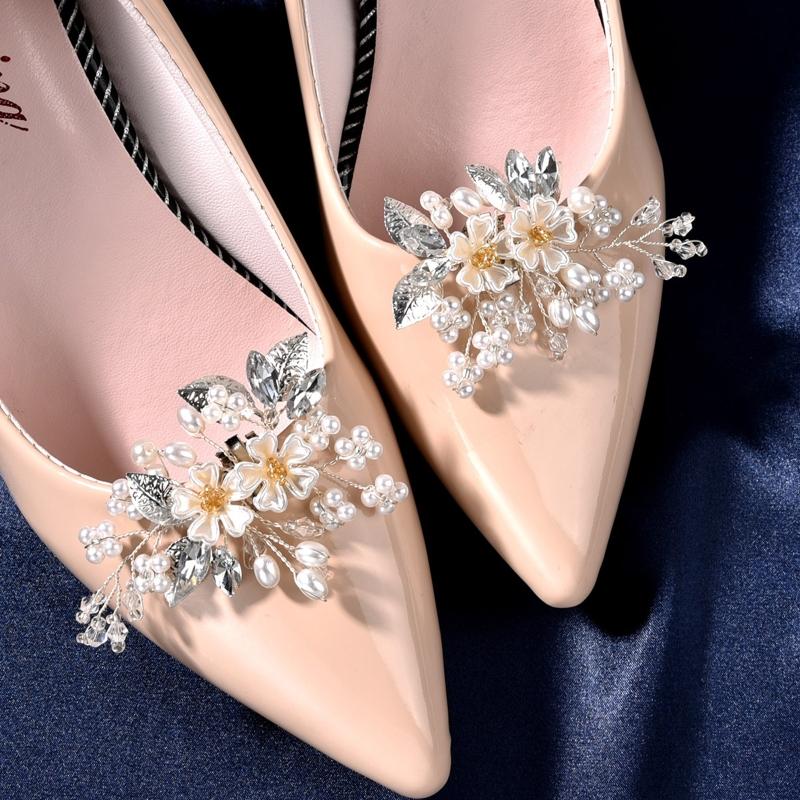 2PCS Crystal Shoe Clips Wedding Bridal Shoe Buckles Rhinestones Shoe Flowers for Party Decoration Wedding Craft Acces