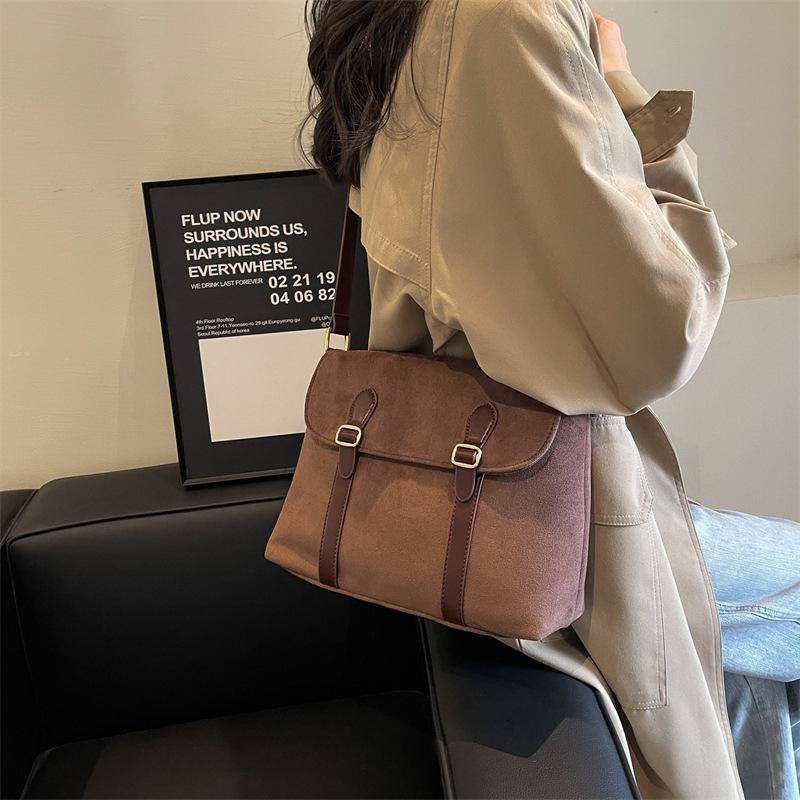 Popular Bags Crossbody Bags New Fashionable Winter Simple Student Class Shoulder Women's Bags