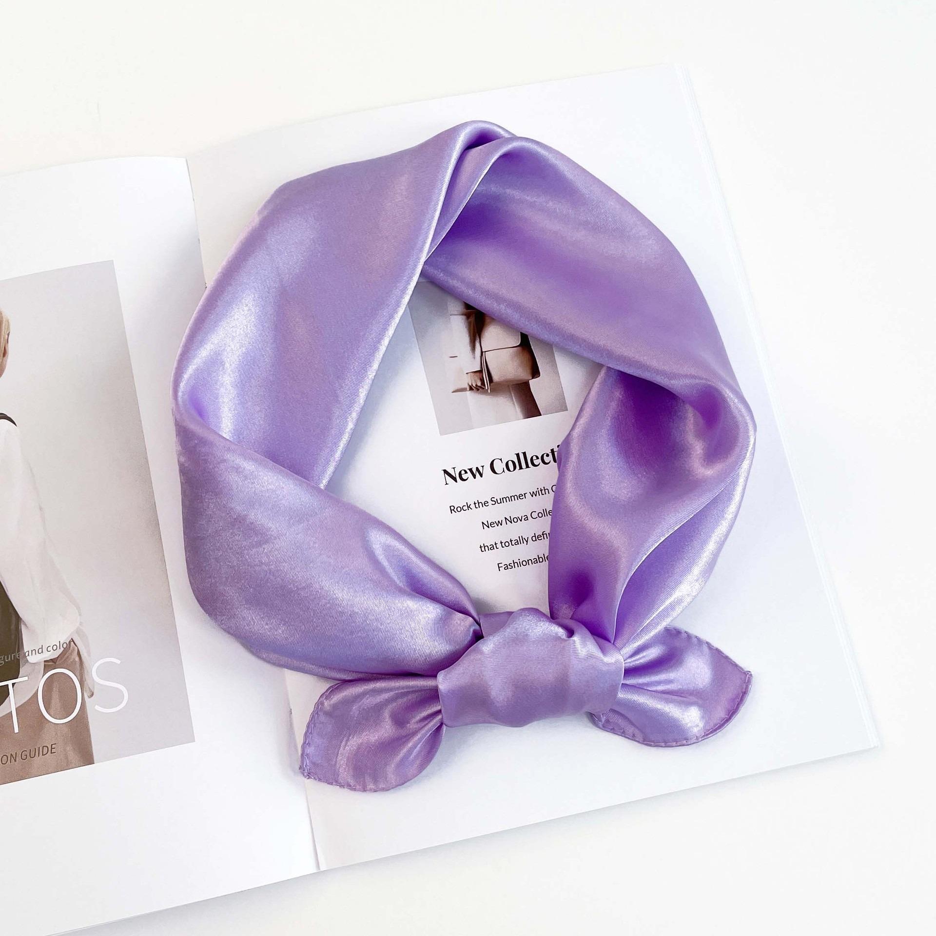 60 * 60 Four Seasons Доступен Новый женский маленький квадратный шарф, высококачественный шарф с буквенным принтом, профессиональный шарф, атласный шарф 60*60cm