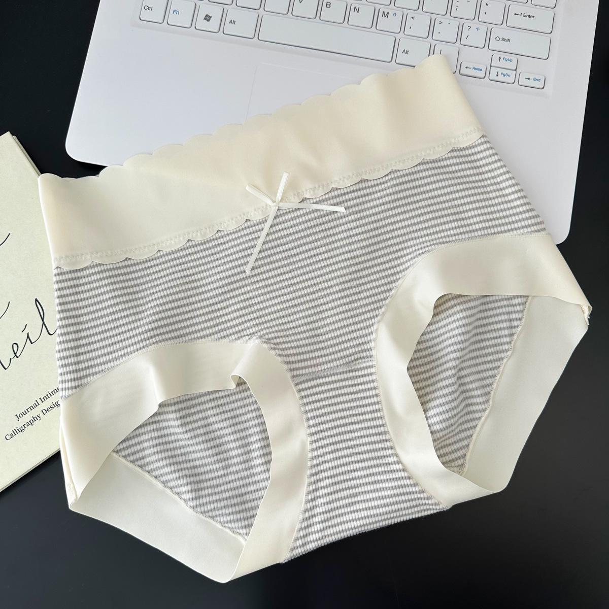 

Женское бесшовное нижнее белье с высокой талией N9190 - Коллекция осень/зима, простая полоска, антибактериальное и легкая поддержка живота One Size