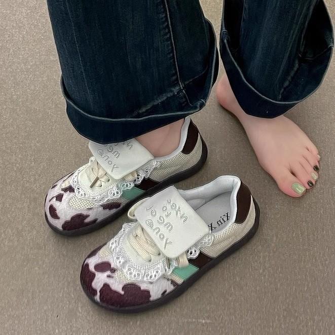 2025 spring new ugly and cute tongue-turning Agamde training shoes women's indoor shoes one pedal soft-soled Mary Jane shoes