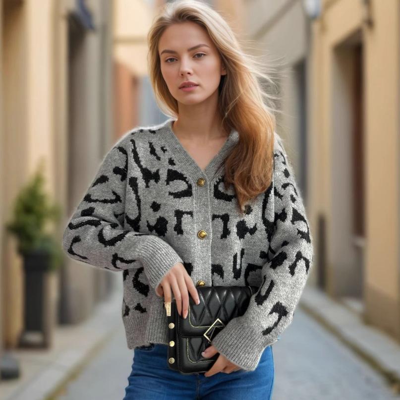 Autumn and winter new leopard print short sweater women's cross-border V-neck casual knitted cardigan top 3580 KTB