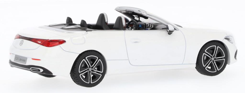 [Mercedes-Benz Collection] Genuine CLE Cabriolet Avantgarde (A236) Manufaktur Opalis White 1/43 Scale Model