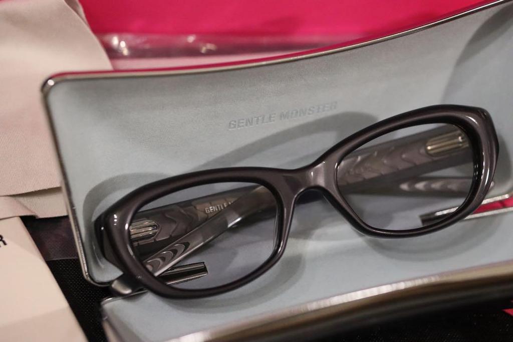 [USED] Gentle Monster Sunglasses GENTLE MONSTER BOLD