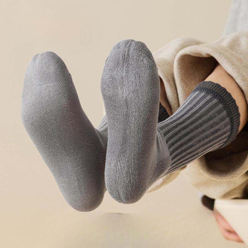 Men's Autumn and Winter Fleece and Thickened Mid-calf Socks, Color-blocked High-elastic High-calf Looped Long Socks, Trendy and Versatile Socks