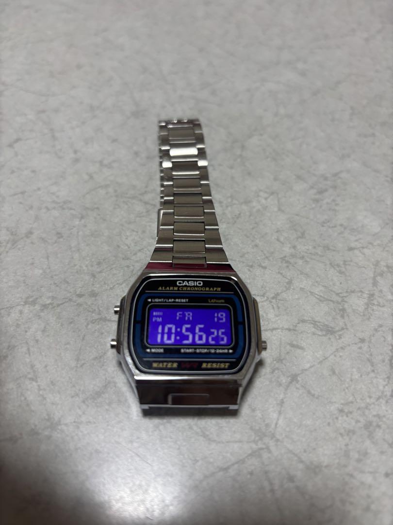 

[Б/У] Цифровые часы CASIO из нержавеющей стали