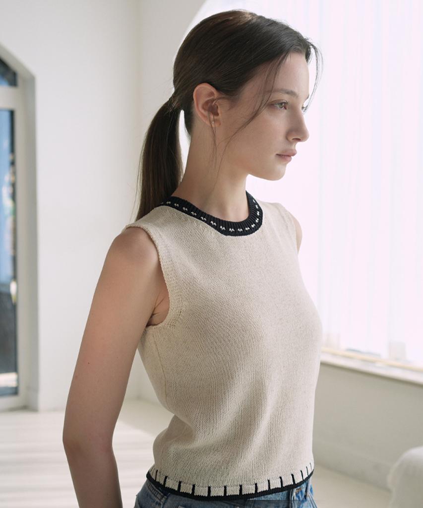 VLETI Viscose Color Scheme Knit Sleeveless (Beige)