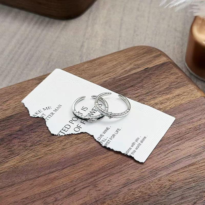 Galaxy Ember Free Enamel Dripping Oil Black And White Couple Starlight Opening Ring Light Luxury Pair Ring Temperament Valentine'S Day Index Finger