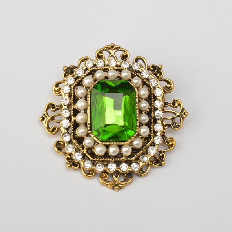 Source Vintage elegant flower brooch, alloy rhinestone corsage accessories