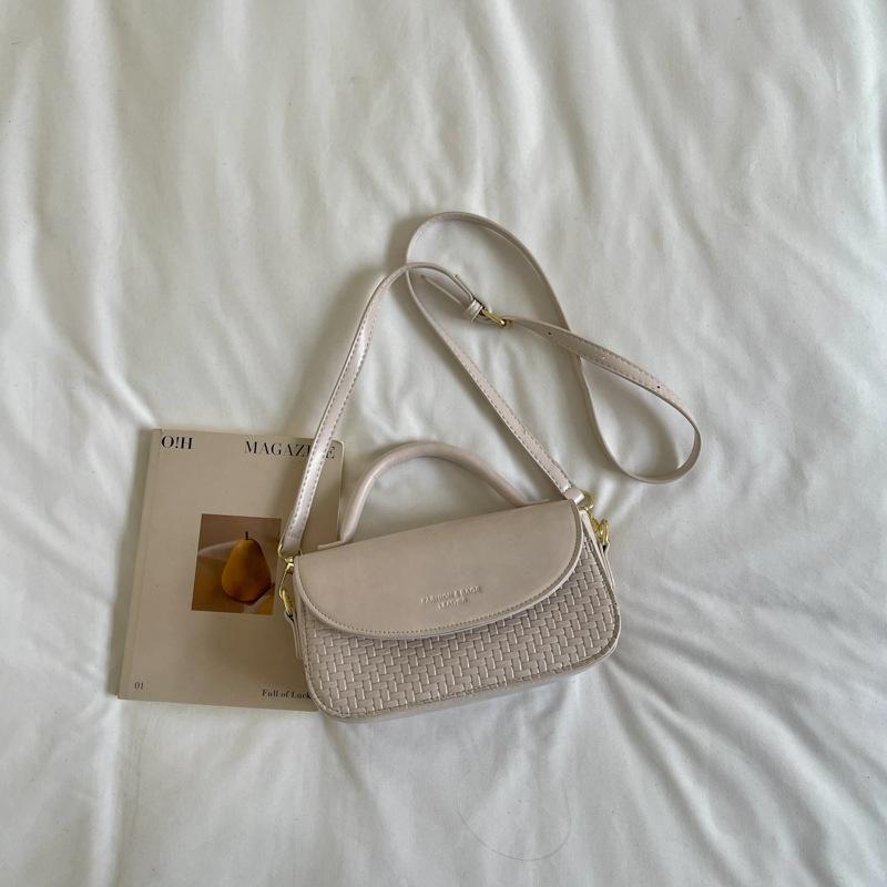 Fashionable Handbag with Exquisite Texture, Women's Bag, Fashionable Small Square Bag, Shoulder Bag