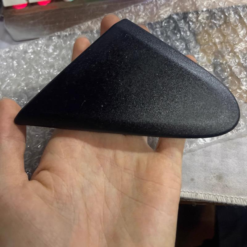 Fender decorative cove for DONGFENG A30 AX3Front triangle of reverse rearview mirror