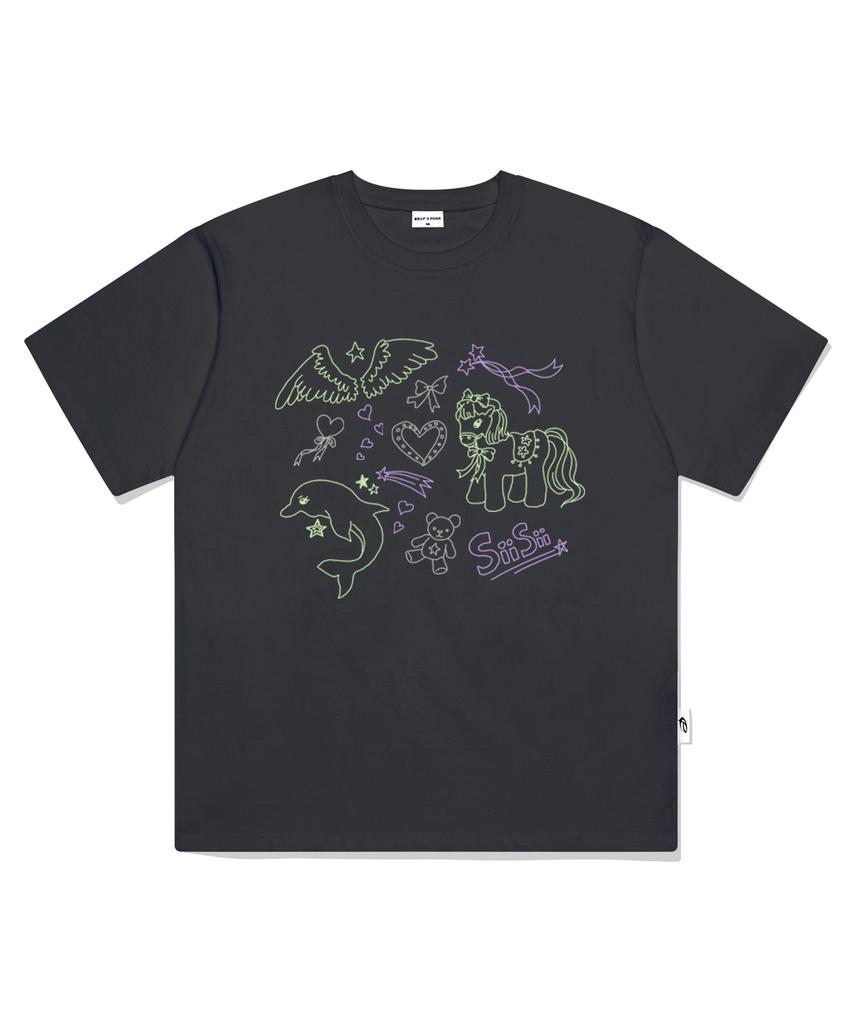 PAGESIISII Sisi Dreamy Drawing Print Short Sleeve T-Shirt Black